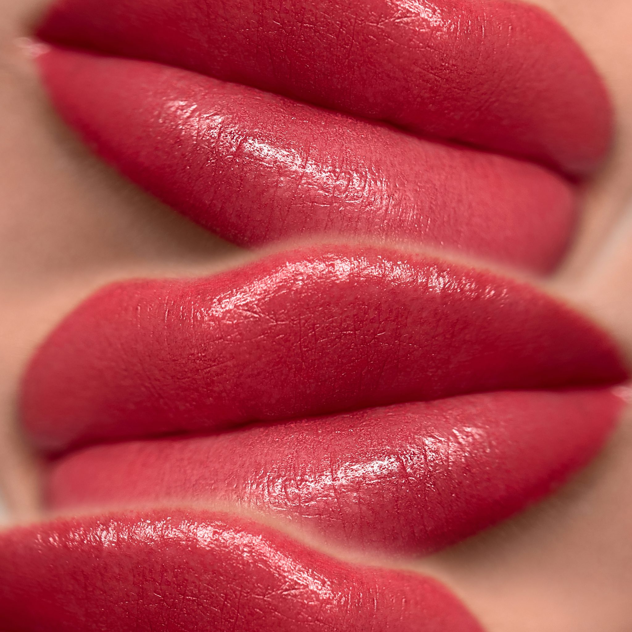 lip_blish4_kvadrat